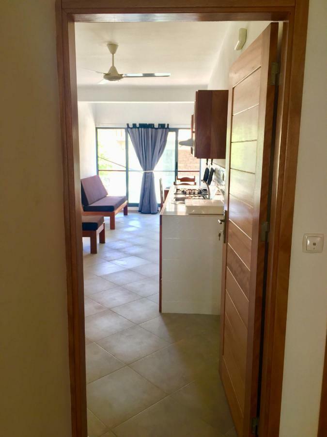Surfzone Beachside Apartments Санта Мария Екстериор снимка