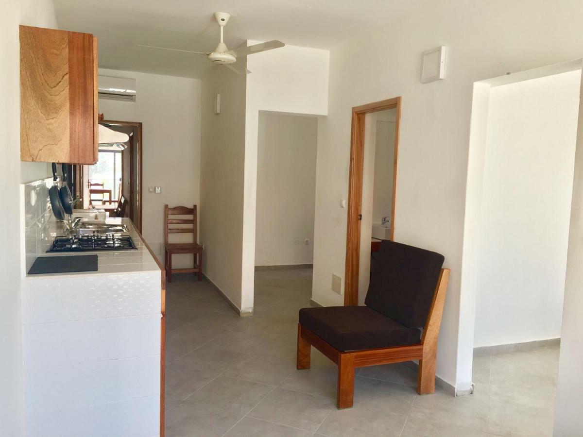 Surfzone Beachside Apartments Санта Мария Екстериор снимка