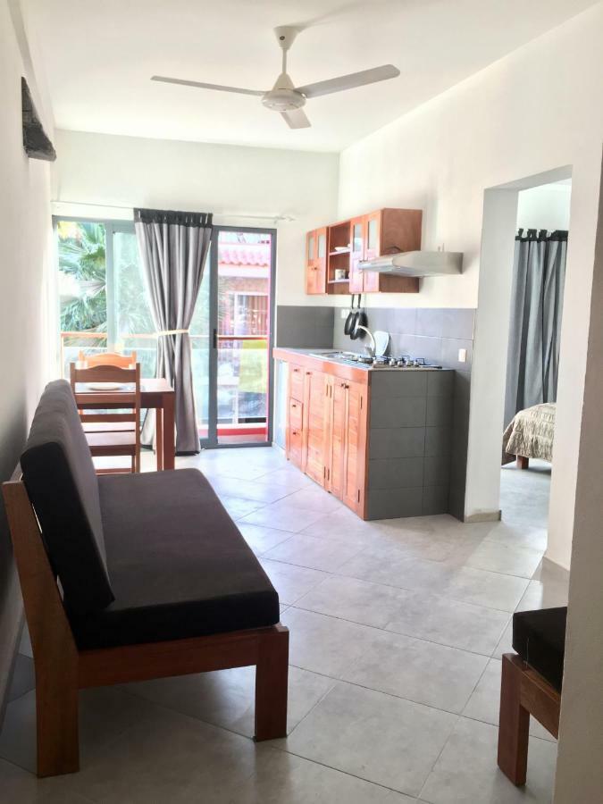 Surfzone Beachside Apartments Санта Мария Екстериор снимка