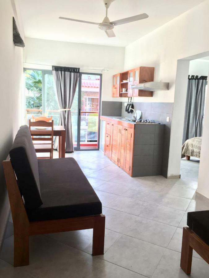 Surfzone Beachside Apartments Санта Мария Екстериор снимка