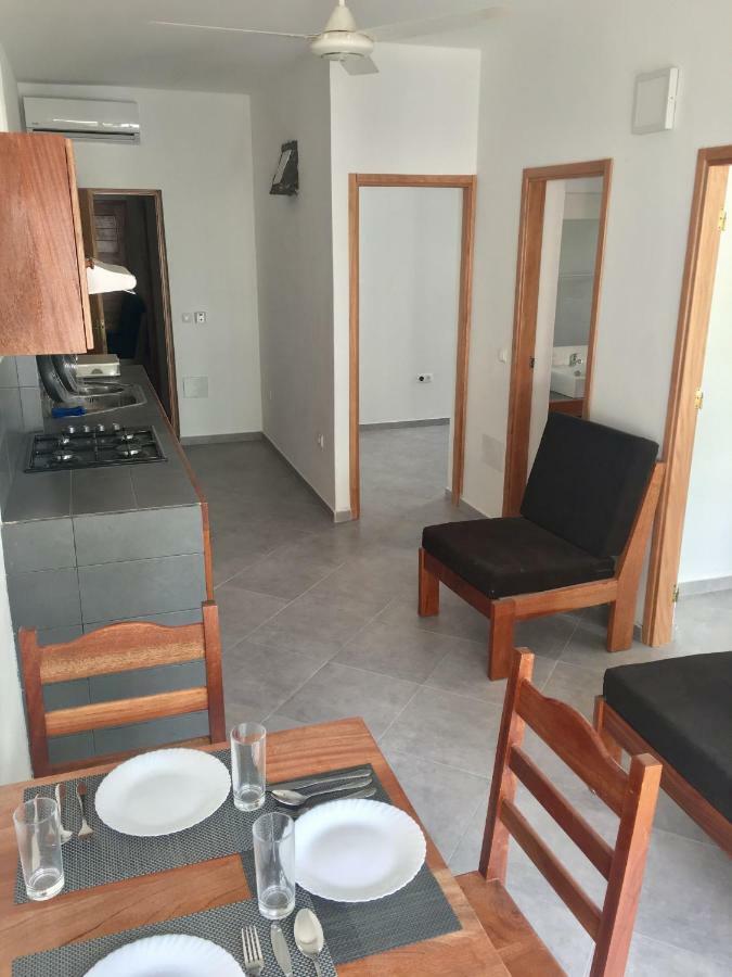Surfzone Beachside Apartments Санта Мария Екстериор снимка